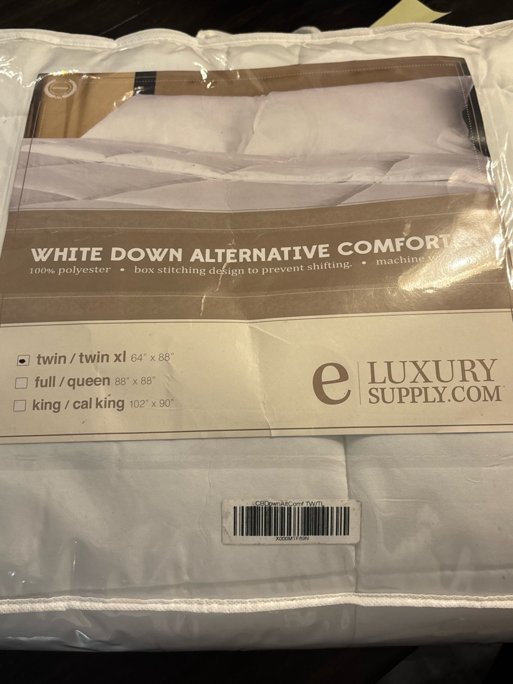 Brand new ✨ eLuxury Supply White Down Alternative Comforter - Twin/Twin XL